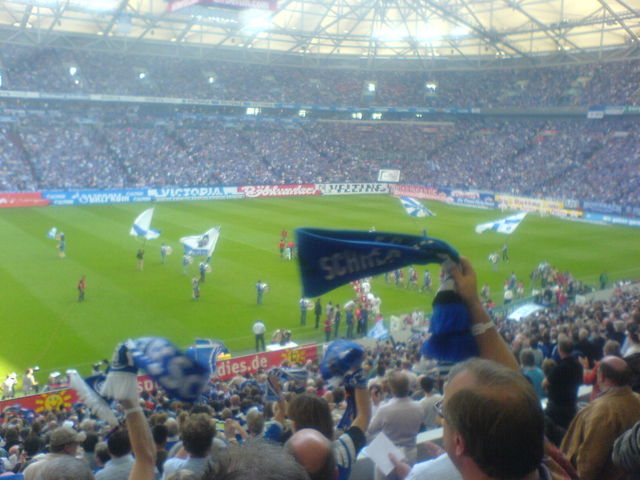 Einmarsch II fussball fu�ball fans gelsenkirchen veltins-arena schalke04 vip 