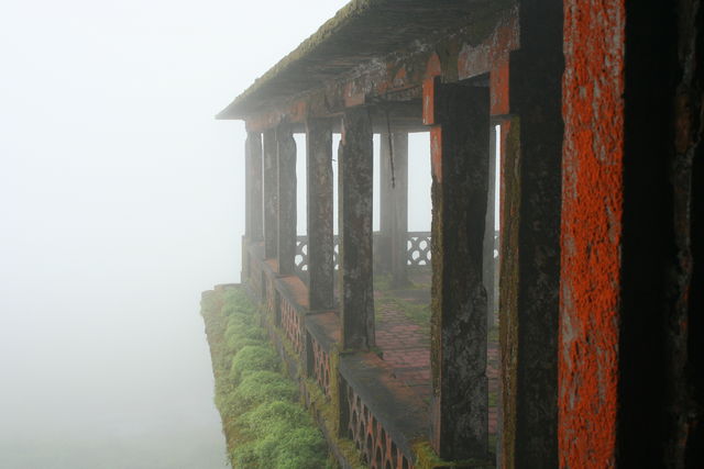 House on Haunted Hill bokor verkommen verlassen nebel casino kambodscha 