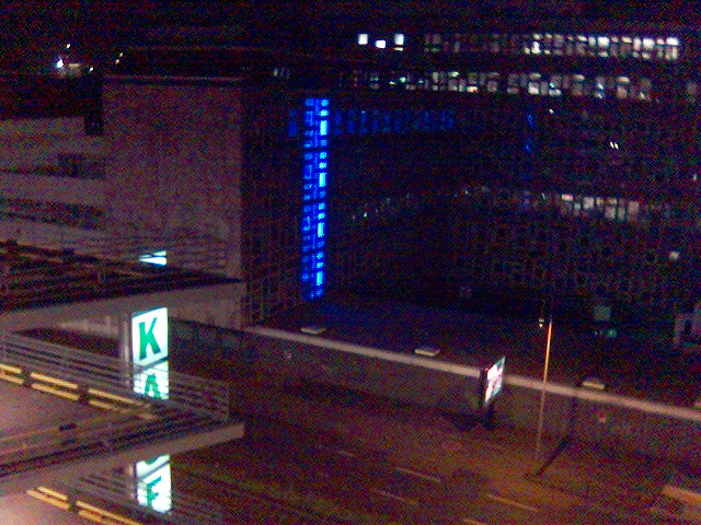 blauer dunst fernmeldeamt lichtinstallation blau kunst kln 