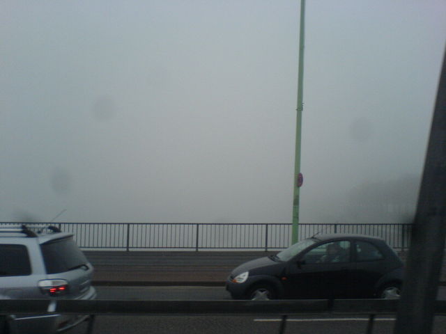 suppe br�cke k�ln nebel rhein 