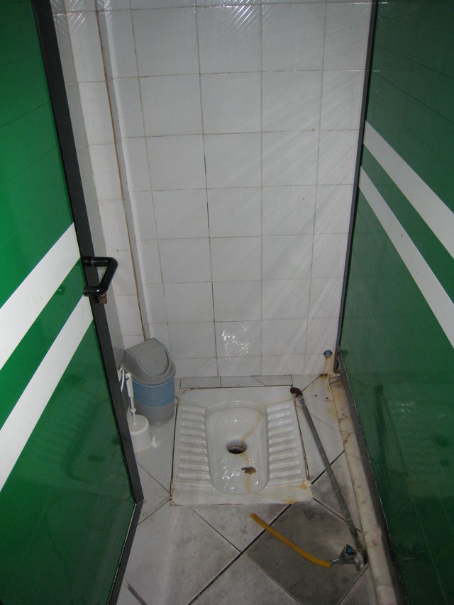 Toilettenromantik omfg t�rkei toilette b�h kusadasi 