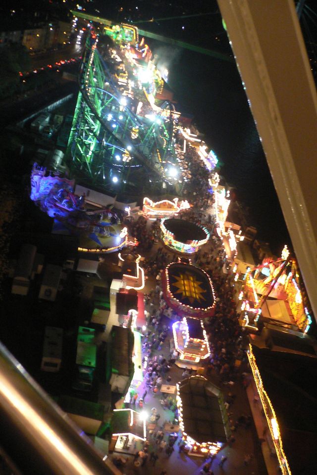 licht buden fahrgesch�ft deutz licht kirmes beleuchtung 