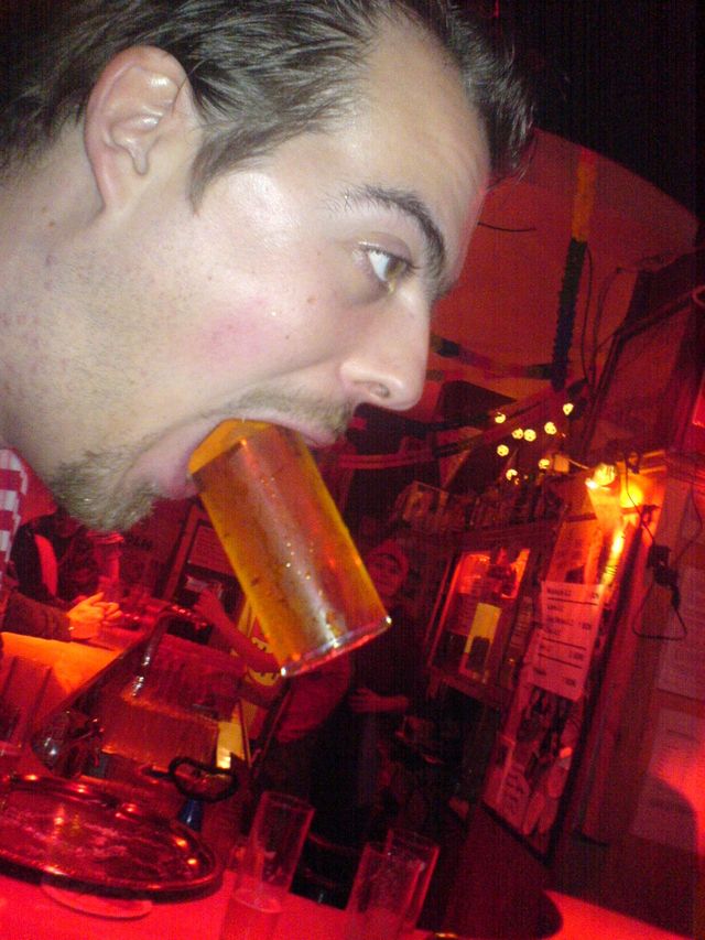 Gro�e Fresse bier glas karneval mund p�nzli fresse 11.11. jeck 