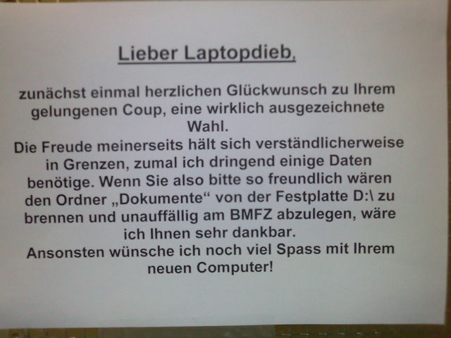 Kein Kommentar uni schwarzes_brett aushang d�sseldorf laptop dieb 