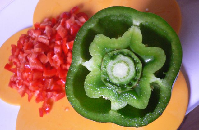 star unter den schoten essen grün küche gemüse stern paprika 