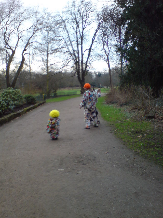 fr�h �bt sich kareval lappanclown kost�m lappeclown vater sohn 