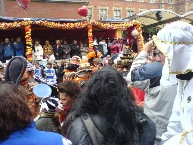  rosenmontagszug karneval zug rosenmontag torte karneval_2008 