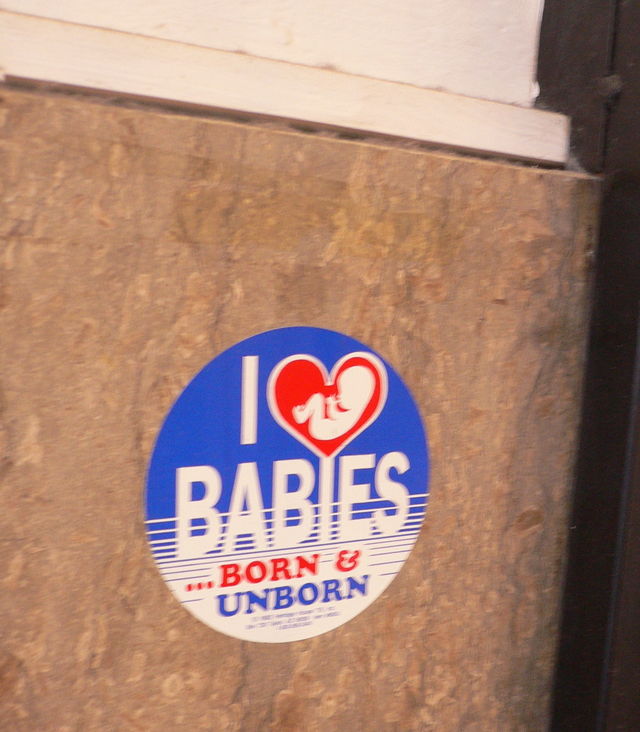 AAA 2: i love babies christen zagreb abtreibung abtreibungsgegner babies fundamentalisten extrem 