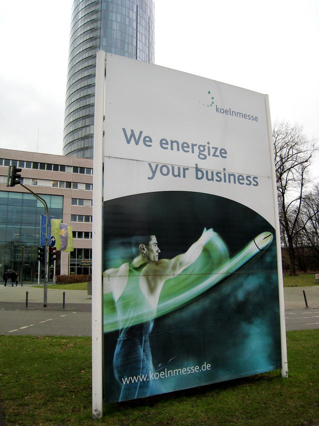 Energie. koelnmesse deutz pimmel plakat werbung lvr-turm 