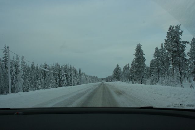 geradeaus geradeaus schnee strasse lang schweden nordkap2008 