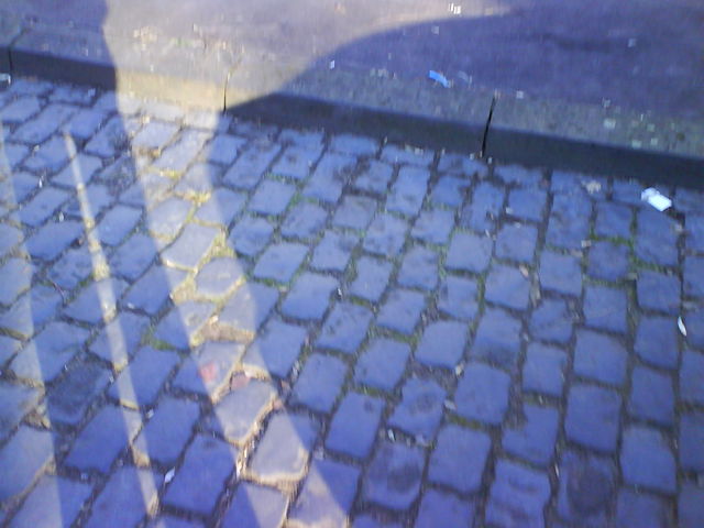shadow 2 kopfsteinpflaster schatten strasse 