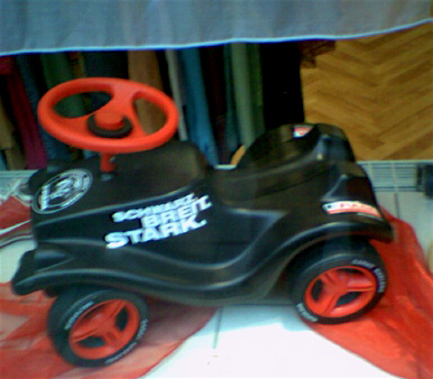 schwarz. breit. stark. bobbycar stark auto breit schwarz spielzeug 