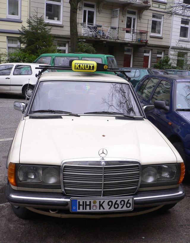 eisbrkutsche auto mercedes taxi knut hamburg 