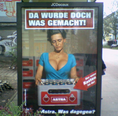 korrektur bier plakat titten werbung br�ste busen astra hamburg 