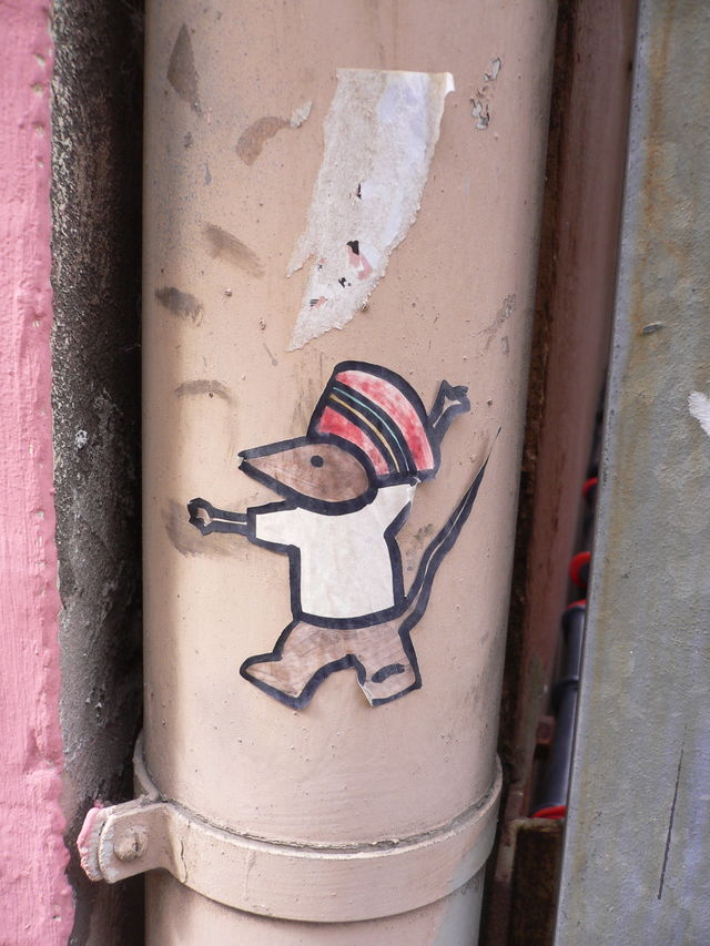 tanzmaus streetart maus hamburg schanzenviertel 