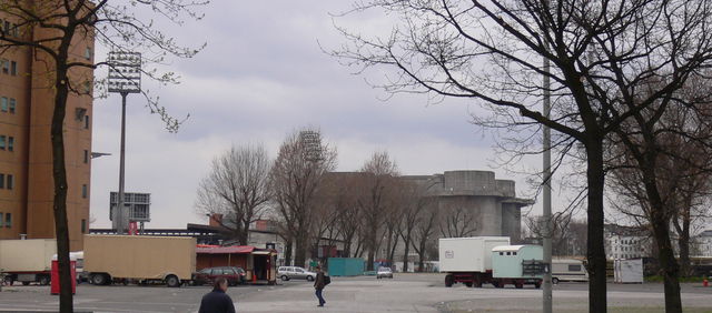 im vorbeigehen fu�ballstadion millerntor st.pauli fu�ball stadion hamburg 