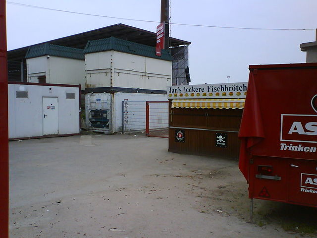 jans leckere fischbr�tchen fischbr�tchen wortspiel st.pauli bude hamburg jan 