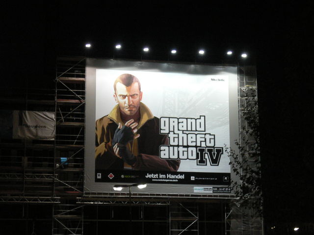 schatz, bist du's? gangster gta4 plakat spiel werbung gta zocken mann altona 