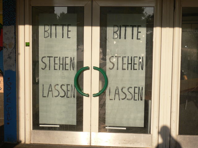 stehen lassen tr bitte abriss altona 