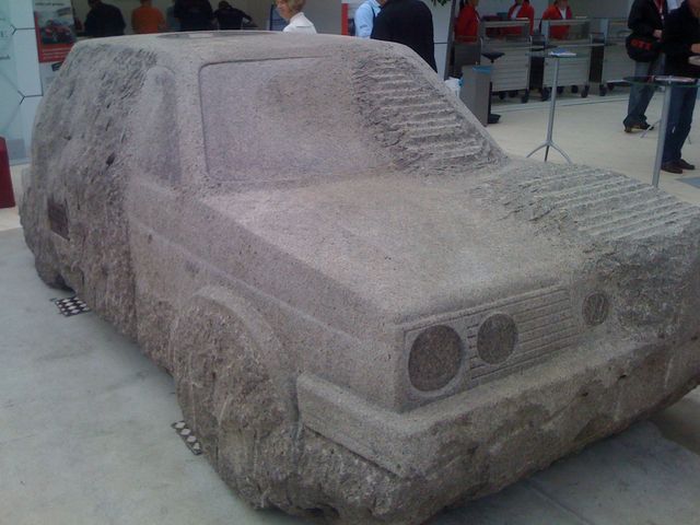 Bei Ausgrabungen gefunden ... stein golf w�rthersee gti 