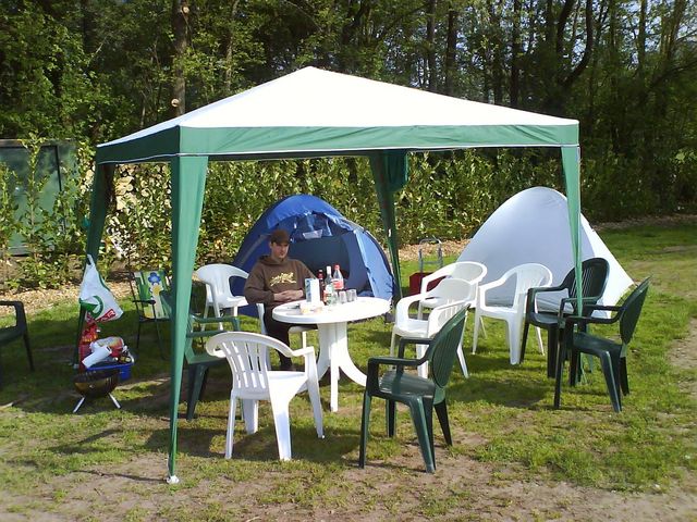 zeh germans aufger�umt pavillion zelte grill steam outline 