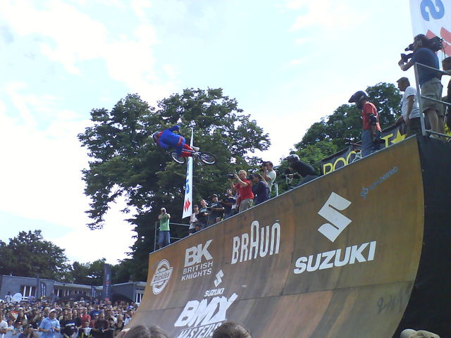 spiderman spiderman vert pro bmx masters 2008 finals k�ln jugendpark 