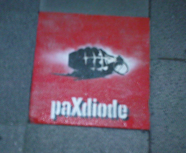 granate granate koeln streetart boden bordstein pflasterstein belgisches_viertel 