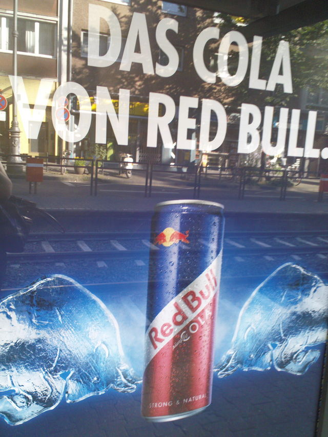 das artikel artikel red_bull cola plakat werbung dose 