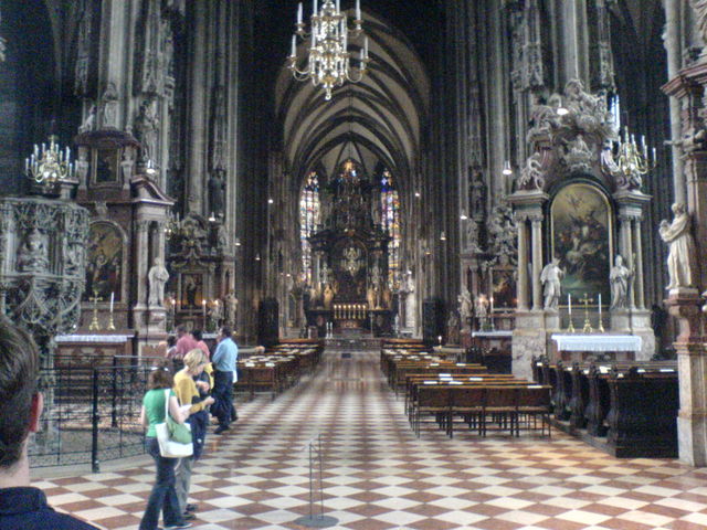 der dom des stephans stephansdom wien 2008 weniger_cool_als_k�lnerdom 