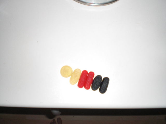 Englisches Weingummi goes german deutschland weingummi s��igkeiten german breitespiele 