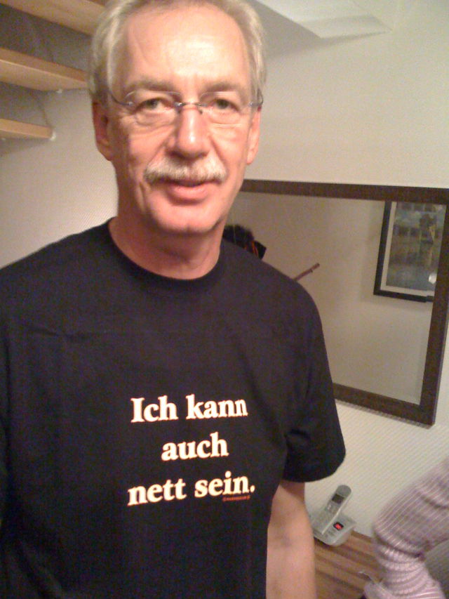 geburtstagsgeschenke sucht man sich nicht aus geschenk geburtstag vater t-shirt nett 