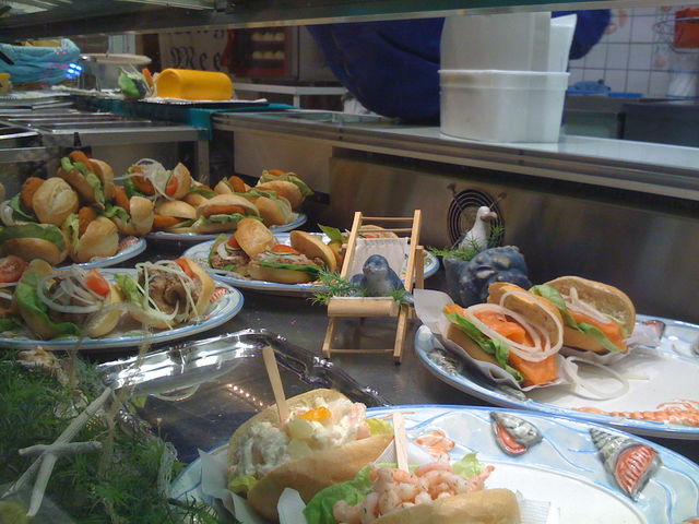 Robbe! fischbude liegestuhl robbe fisch br�tchen 