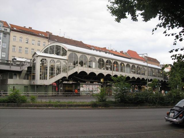 grli grlitzer bahnhof berlin u-bahn kreuzberg 