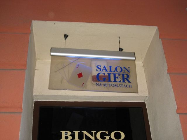 GIER!!!1 salon spielsalon zocken polen gier casino krakau bingo 