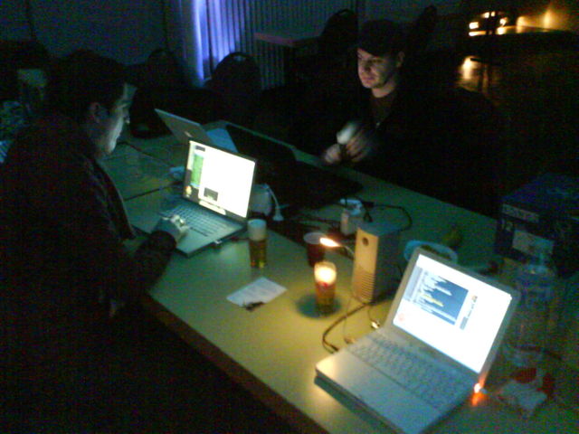 wohnlich karlsruhe k�lsch tobi tum demoparty johannes 