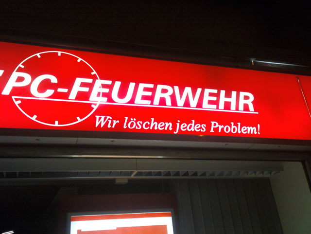wir l�schen jedes problem... feuerwehr pc hamburg l�schen 
