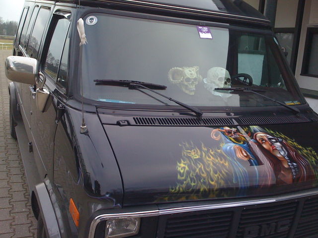 styler auto van totenkopf 