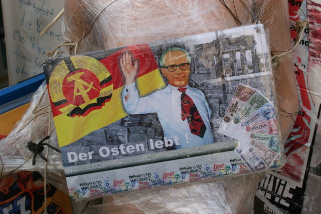 osten schild ddr osten honecker 