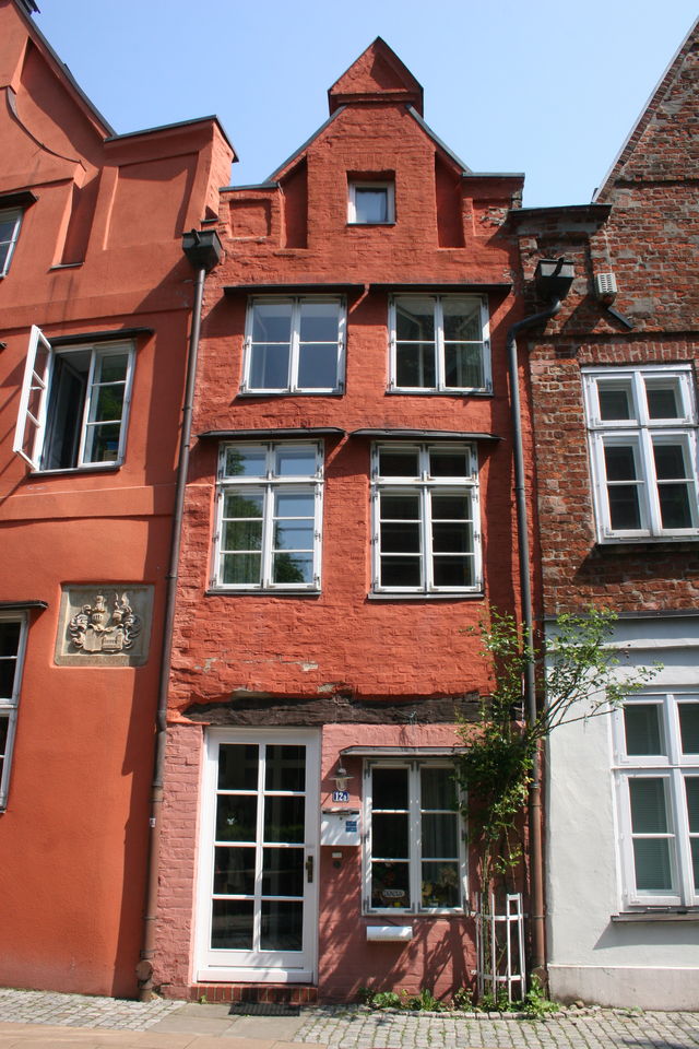 schmalspurhaus haus schmal lueneburg 