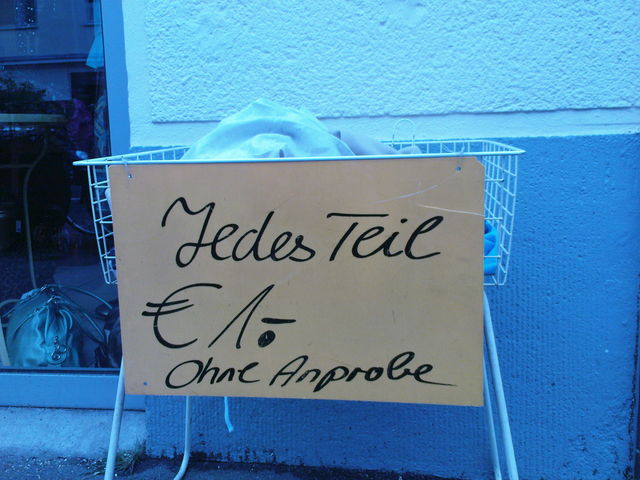 hmm... klamotten k�ln fotografieren euros 