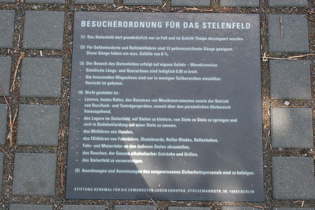 grillen verboten besucherordnung holocaust-denkmal berlin denkmal ordnung 