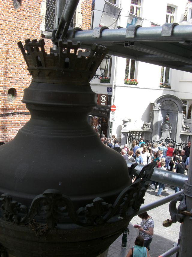 ausblick ausm hotel,direkt ausf manneken und 1000 touris hotel brssel manneken-pis 