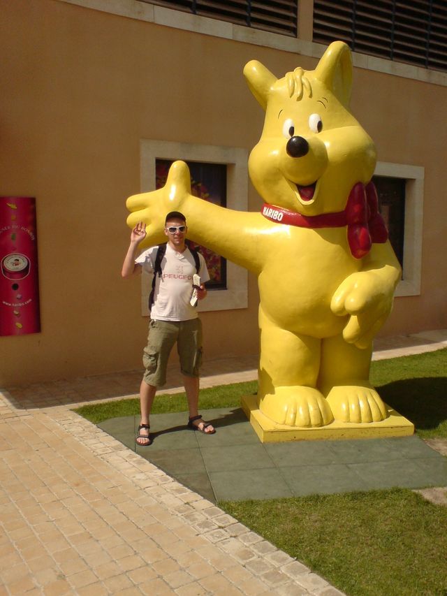 haribo museum in uzes gummibrchen museum tourist haribo frankreich 