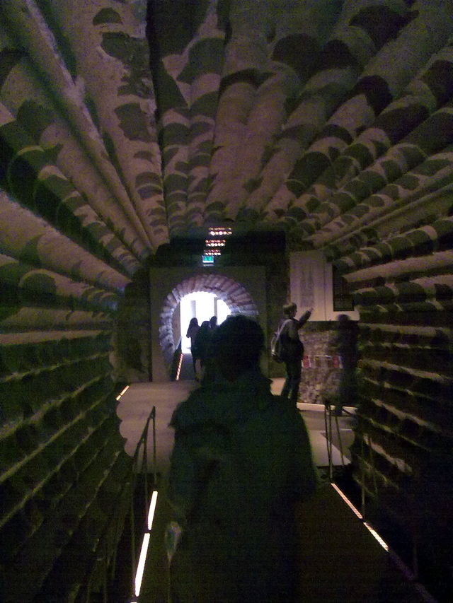 Take off! dom k�ln tunnel eingang 