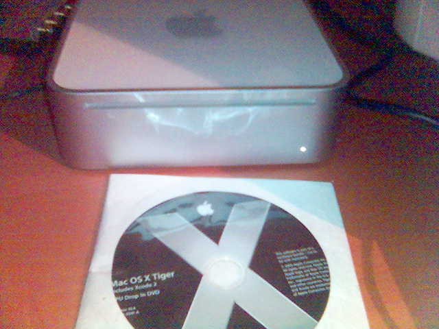 mac apple betriebssystem cd computer mac macintosh software tiger 