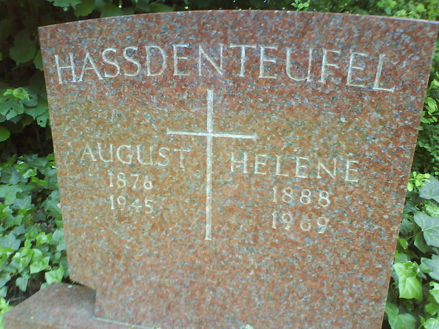 klare ansage name tod friedhof teufel hass grabstein 