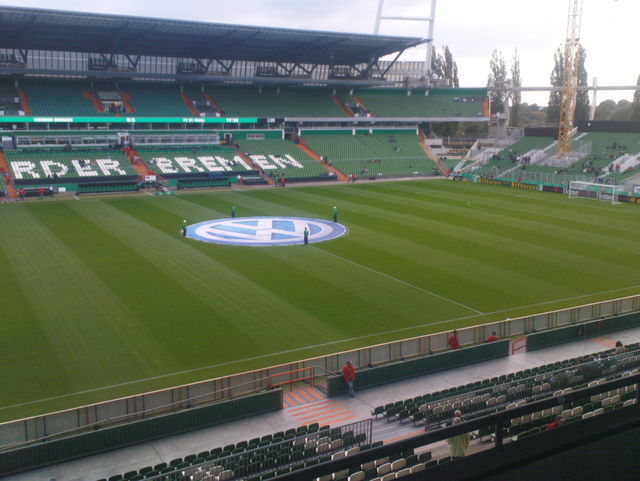 g���hn werder_bremen fu�ball stadion bremen dfbpokal 