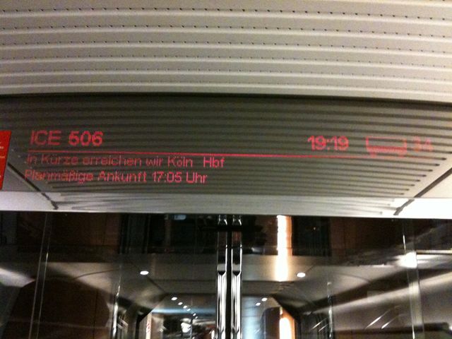 Humor der Deutschen Bahn anzeige bahn ice versp�tung 