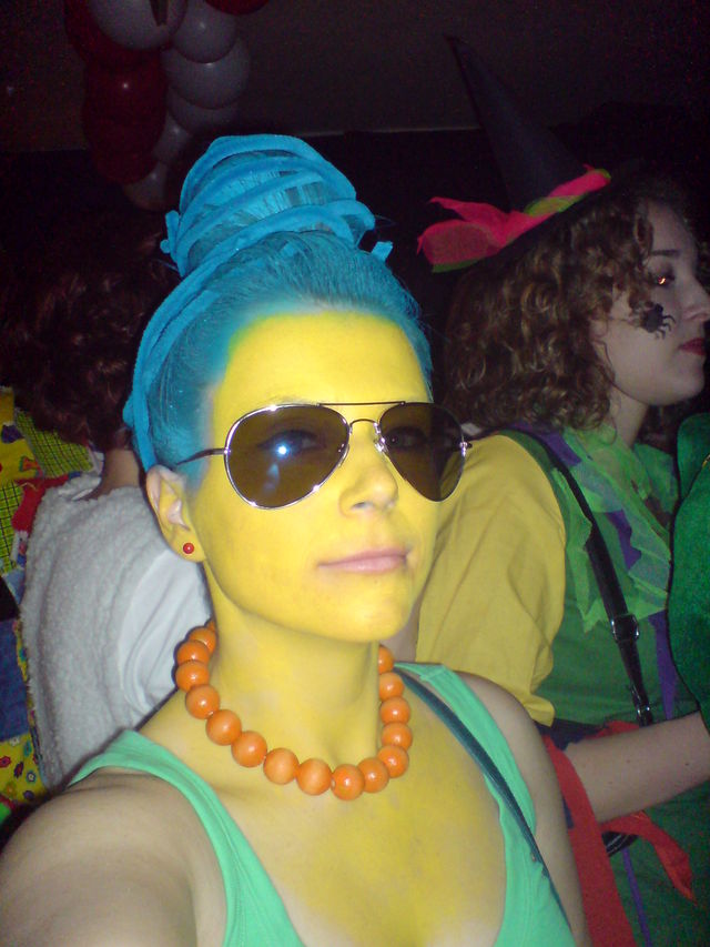  karneval nina kost�m karneval_2010 marge 