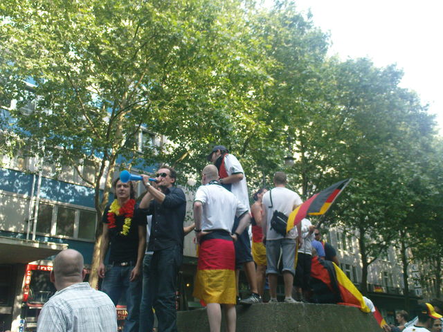 easy going k�ln wm betonauto wm_2010 achtelfinale 